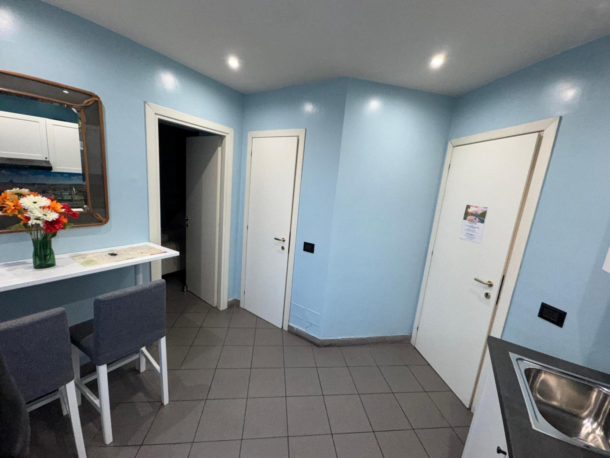 Mellini Escape Apartment Rome Bilik gambar
