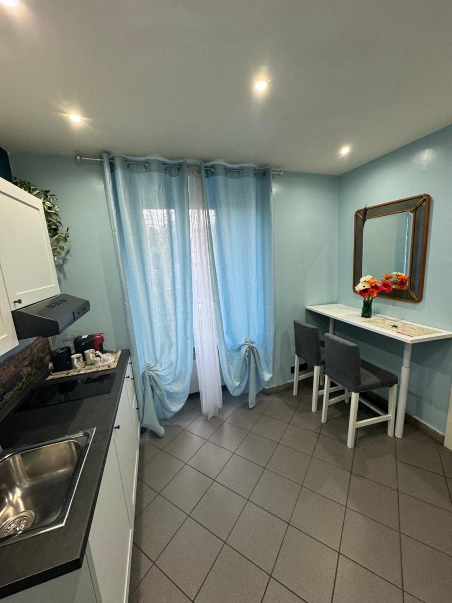 Mellini Escape Apartment Rome Bilik gambar